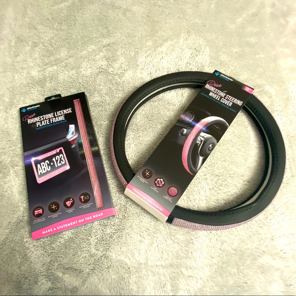 Steering wheel and license plate cover